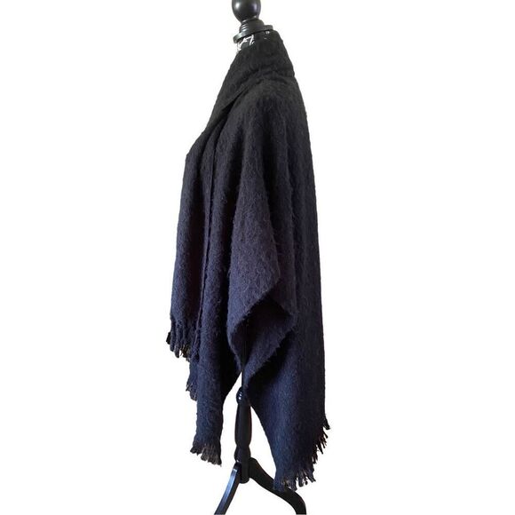 Nwt David And Young Sweater Wrap Built In Scarf Shawl Winter Poncho - Picture 3 of 13